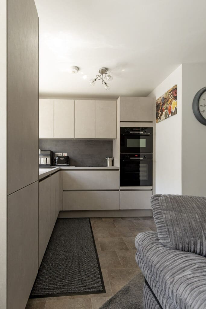 3 6Nh6904 | German Kitchen Outlet, Holmfirth